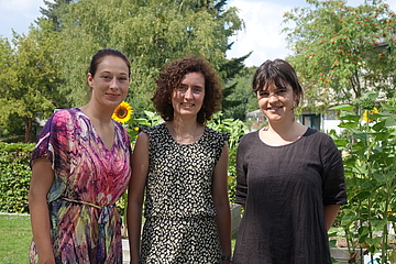 Susann Gähl (Erzieherin im FRÖBEL-Kindergarten Lützelsteiner Weg), Theresia Wollnitz (Einrichtungsleitung), Eva Quinn-Walters (Erzieherin FROEBEL Parkville)