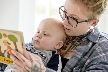 Kleine Kinder brauchen unseren besonderen Schutz. (C) FRÖBEL e.V./ Bettina Straub