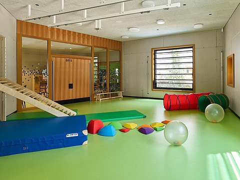 Bewegungsraum im Fröbel-Kindergarten FröbelBAN.de
