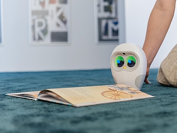 Luca die Leseule - kleiner Roboter zum Vorlesen von Kinderbüchern