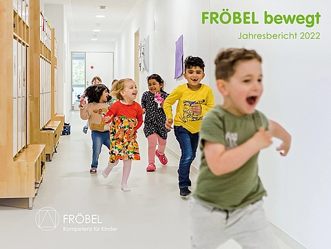 Cover des FRÖBEL-Jahresberichts 2022