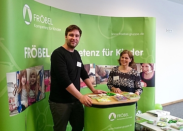 FRÖBEL informiert in Hamburger Fachschule über Karrierewege